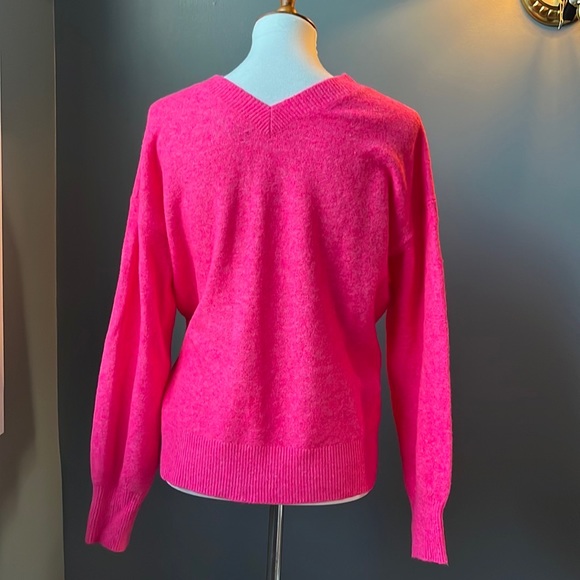 Ann Taylor Loft Pink Shimmer Star V Neck Sweater - Picture 5 of 6